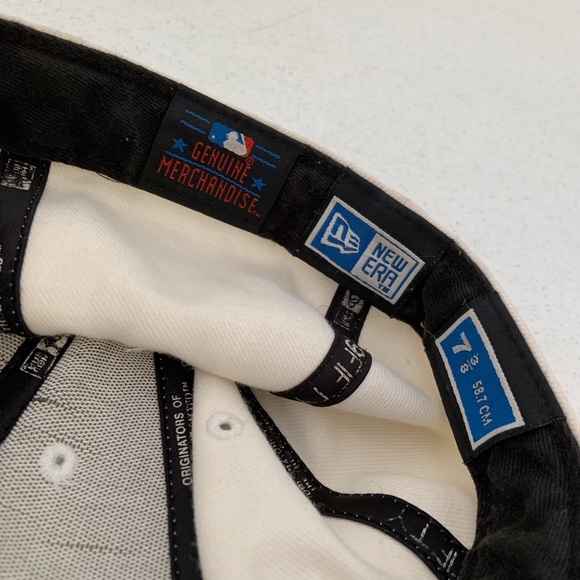 New Era 59Fifty MLB New York Yankees Fitted All White Baseball Hat - Picture 8 of 11